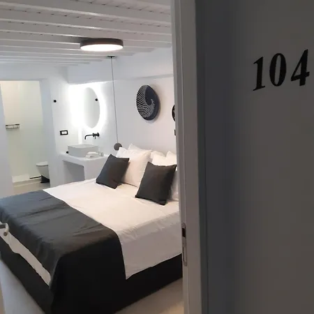 Ryous Mykonos Hotel *